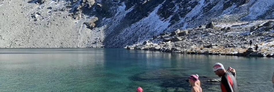 Swimmers getting into the chilly waters of Lake Alta, The Remarkable